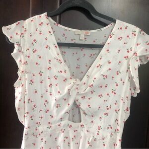 🍒 Gianni Bini white dress with cherries